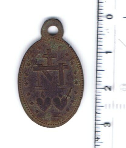 Marien Anhänger RS Maßstab.jpg