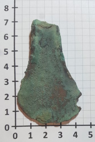 Bronze beil R.jpg