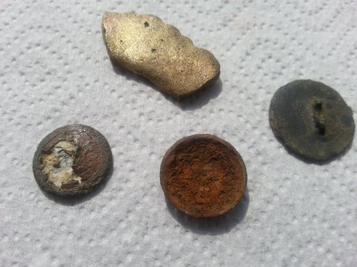 Knöpfe Rückseite.jpg