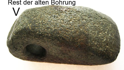 kleine Steinaxt 1.jpg